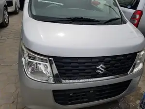 Suzuki Wagon 2015 Silver