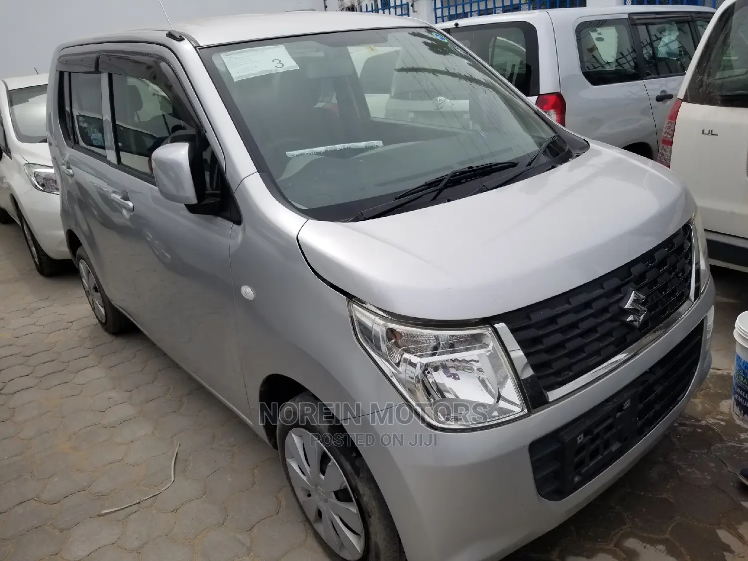 Suzuki Wagon 2015 Silver