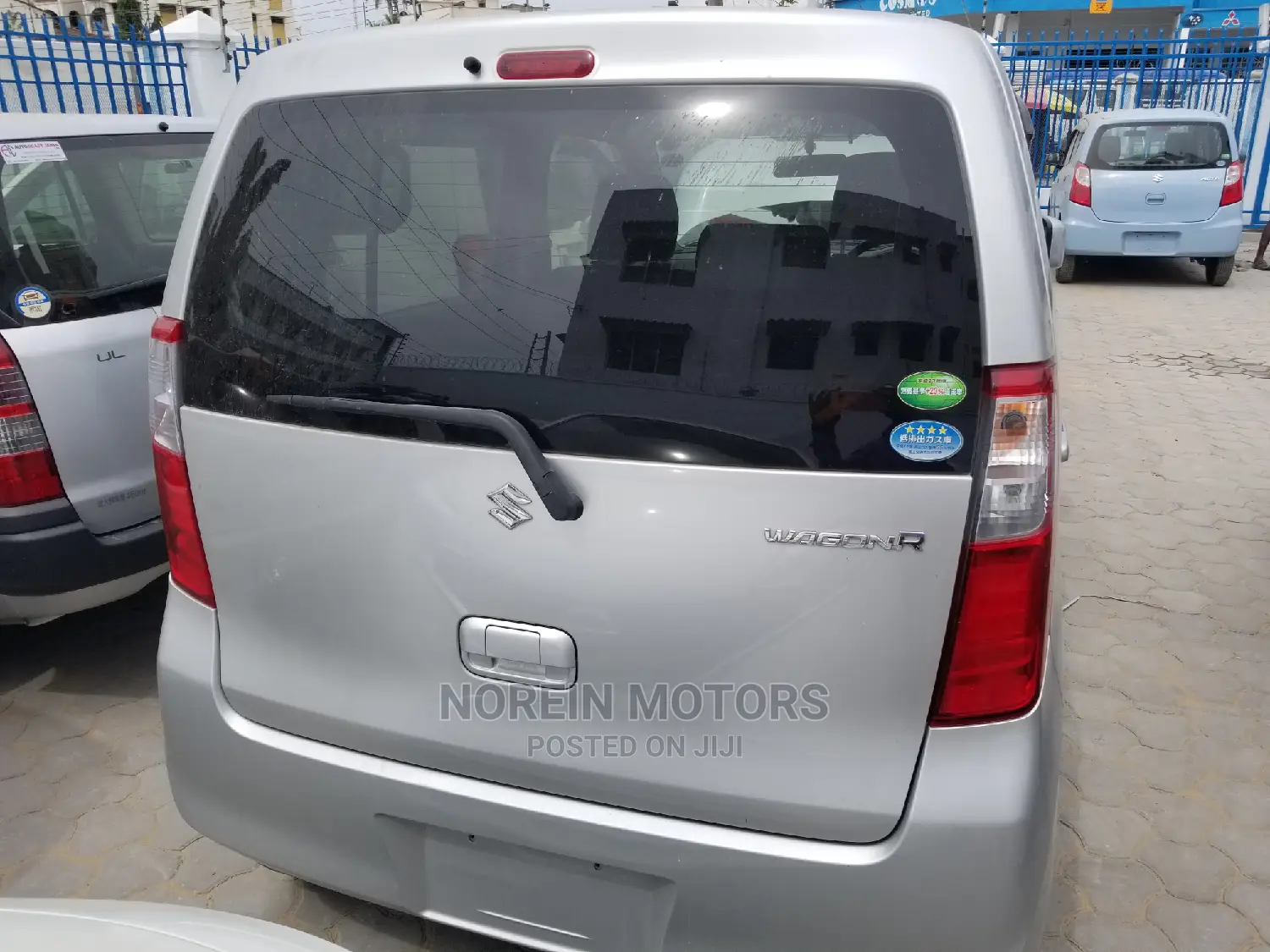 Suzuki Wagon 2015 Silver