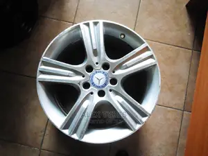 Size 17 Inches Mercedes Benz Original Sport Rims Set