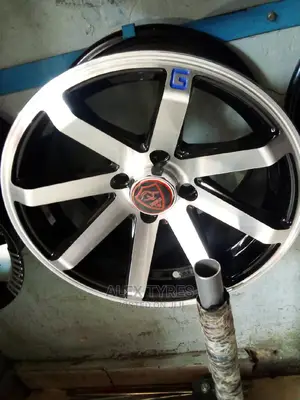 Size 14 Inches Offset Sport Rims Set