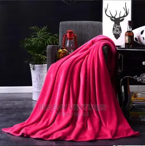 Fleece Blanket Red .