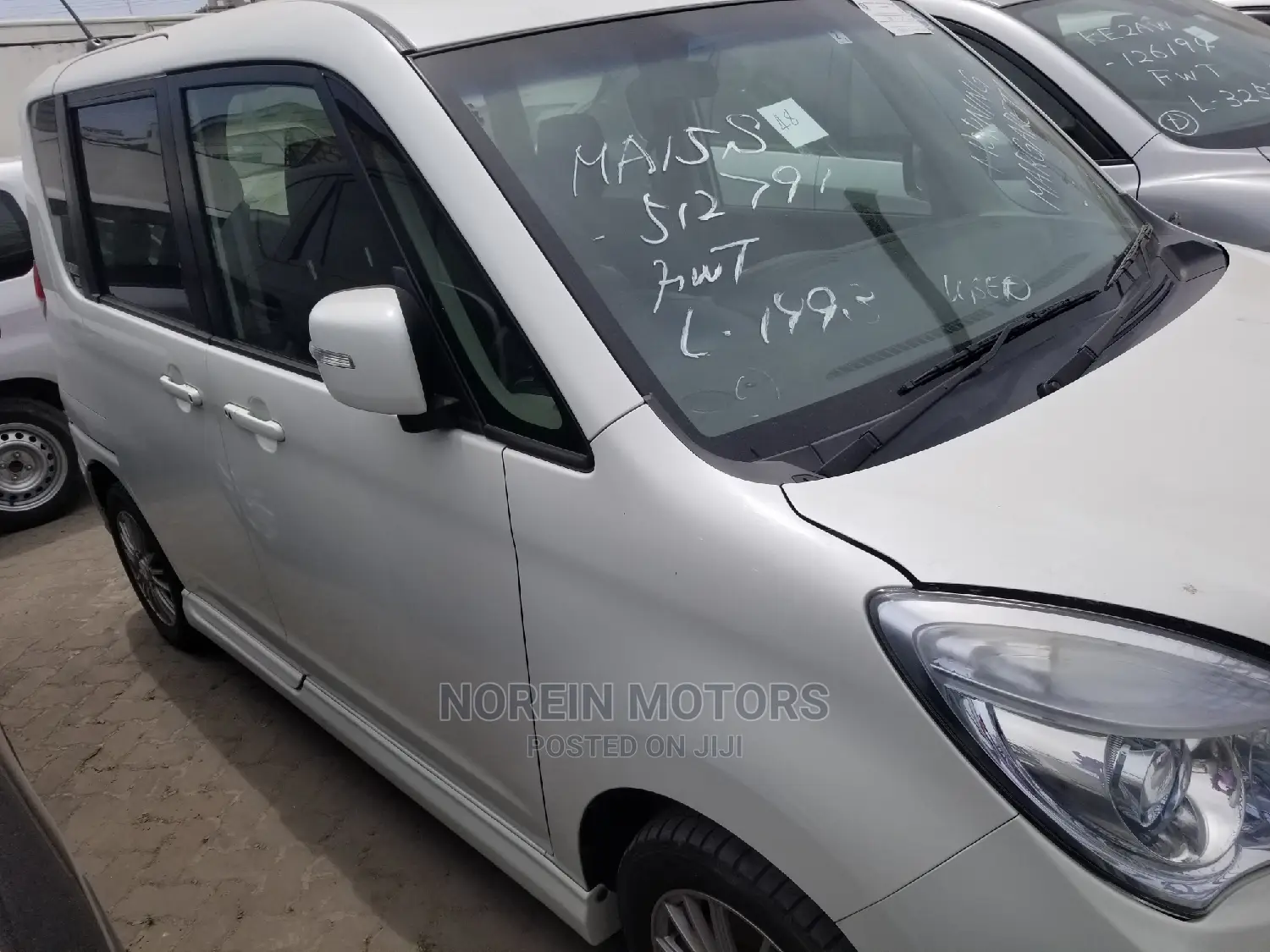 Suzuki Solio 2015 White
