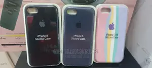iPhone 7/8 Silicone Case.