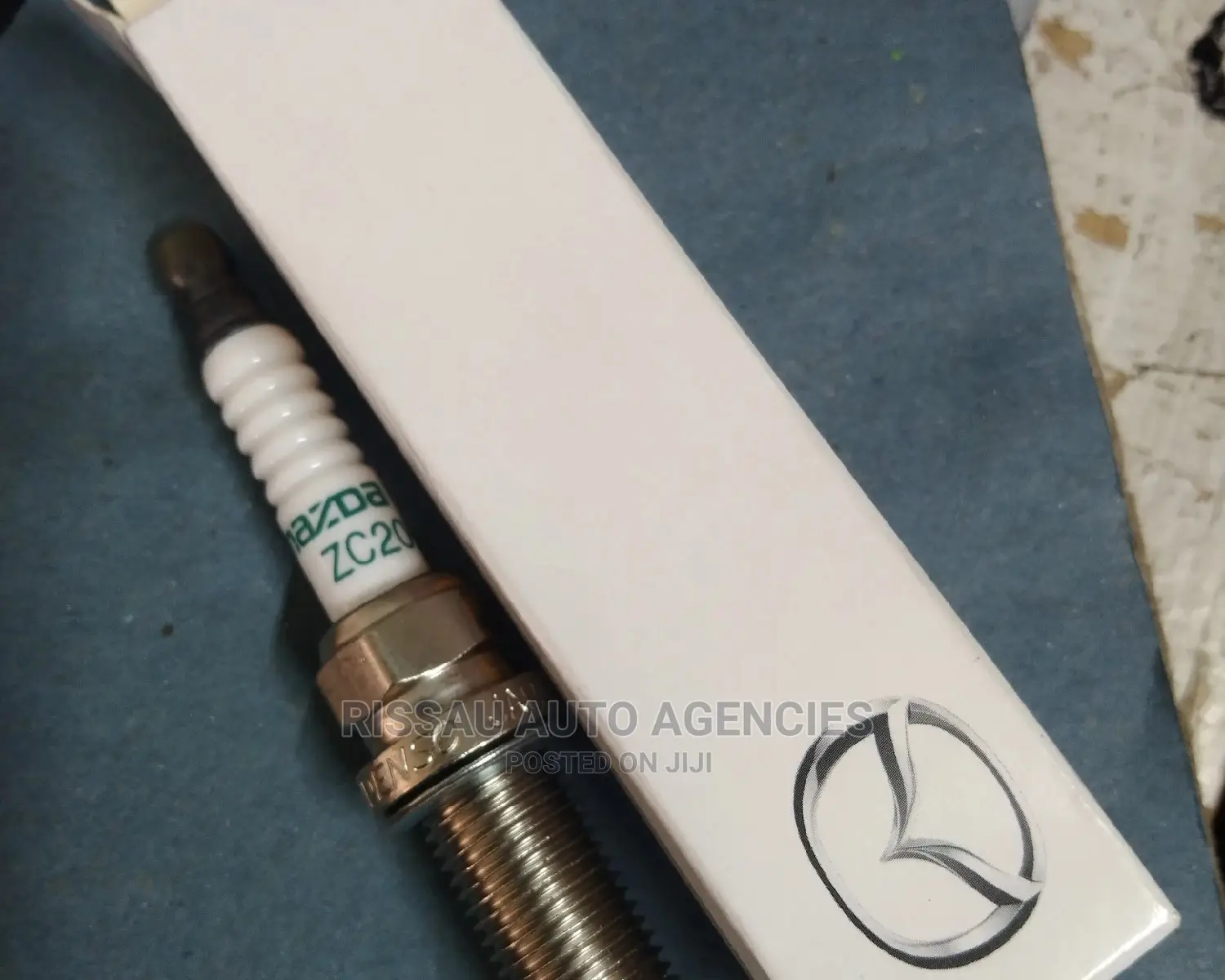 Mazda Iridium Spark Plugs ZC20HPR11.