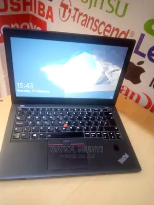 Laptop Lenovo ThinkPad X270 8GB Intel Core I5 SSD 256GB