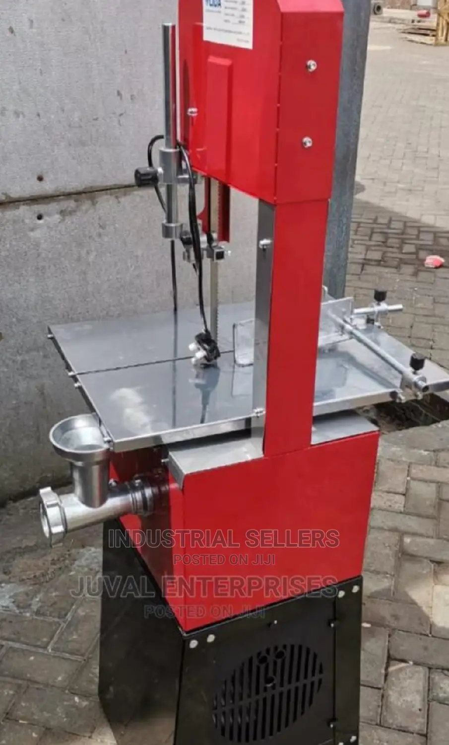 Inevitable Bone Saw Machine With Mincer