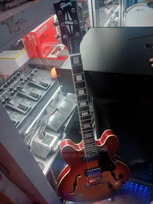 Electric Guitar Gibsonys