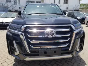 Toyota Land Cruiser 2017 Black