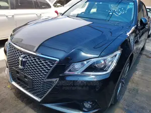 Toyota Crown 2014 Green