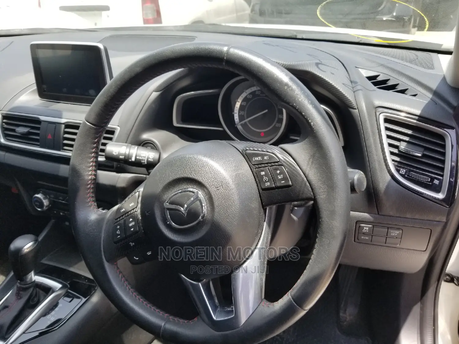 Mazda Axela 2015 White