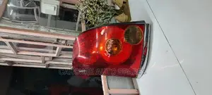 Avensis Tail Lights