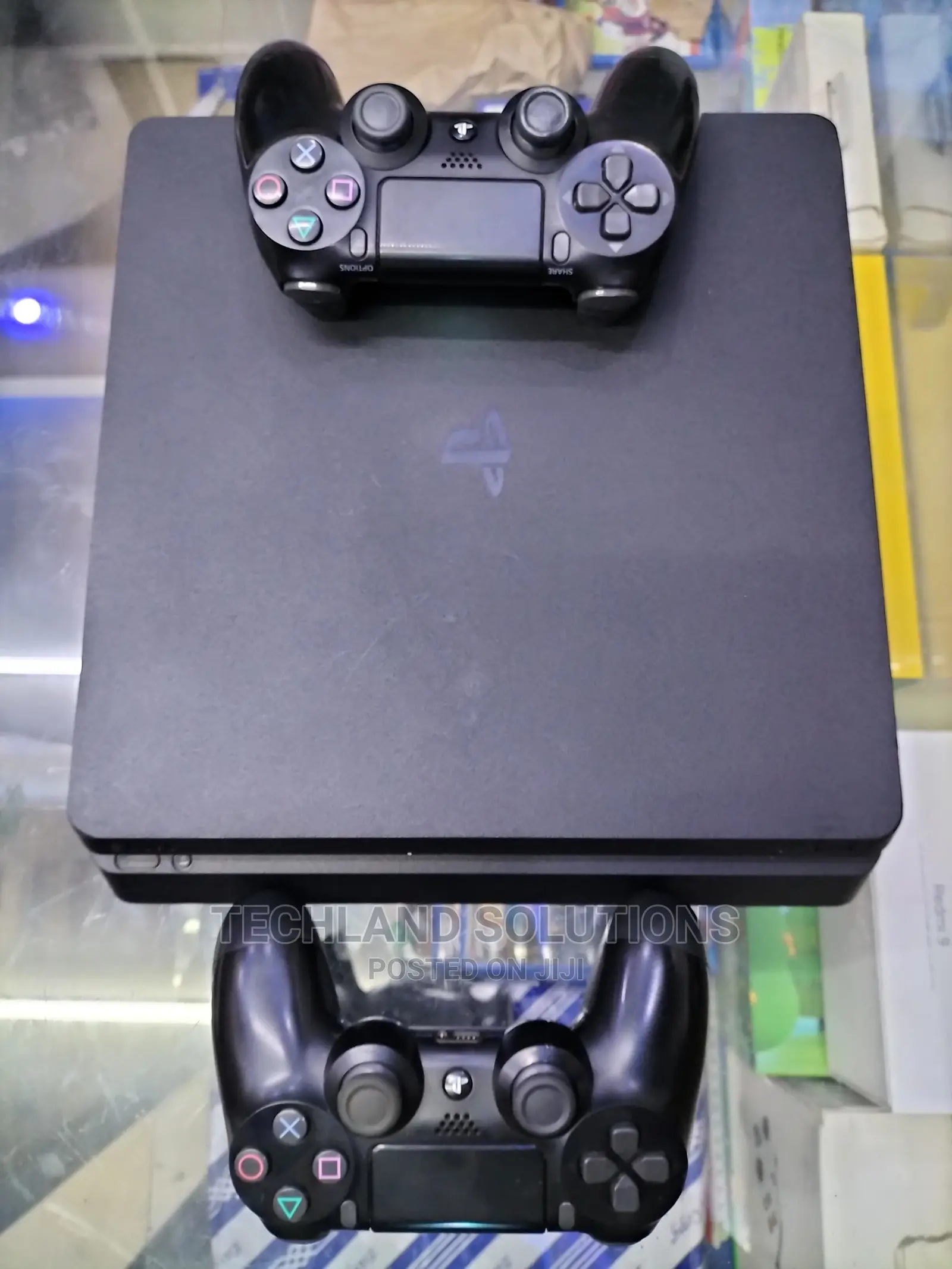 SONY Playstation 4 Slim , With 2 Pads