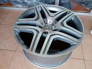 Mercedes-Benz ML 250 Rims 20inch