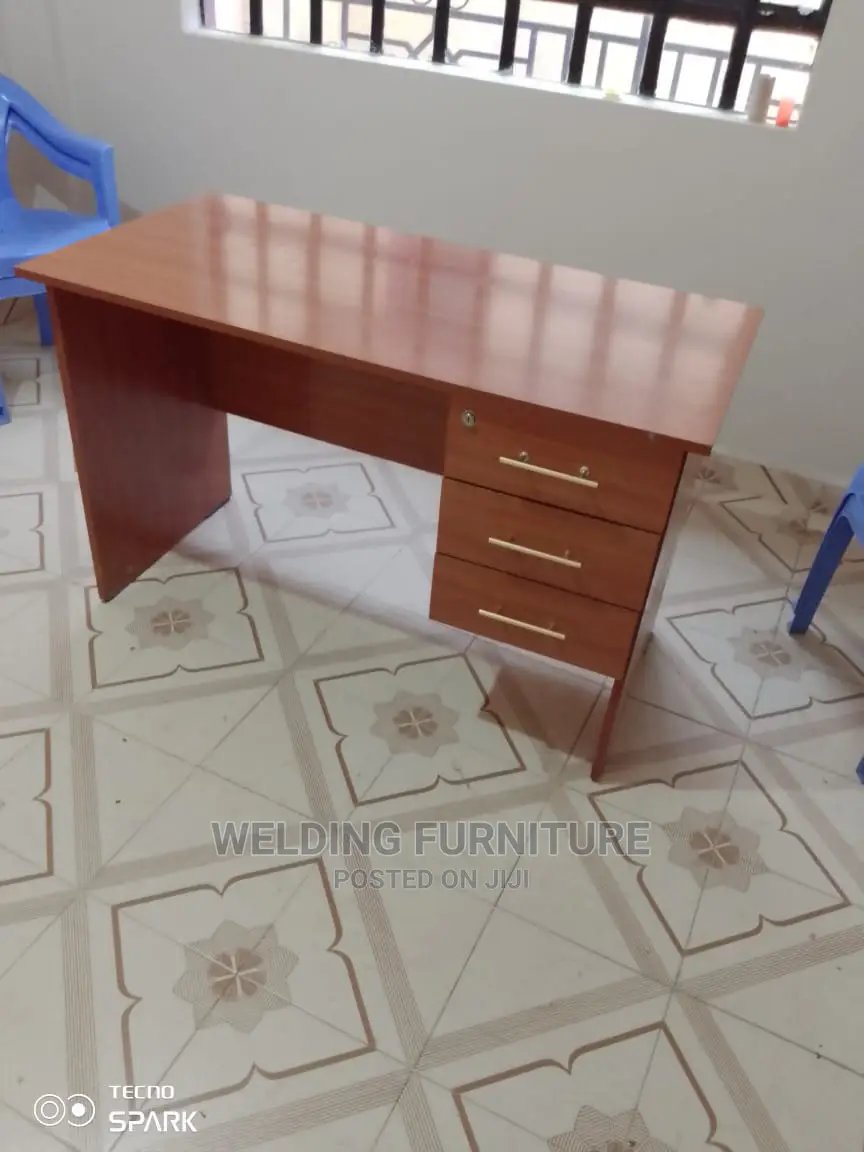 Office Desk