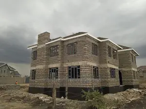 Roofing Specialist Light/Heavy Gauge Steel/ Timber Roof