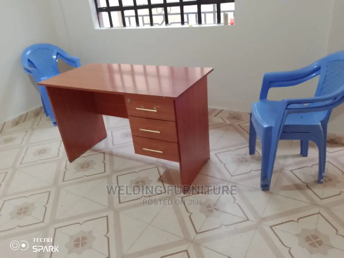 Office Desk