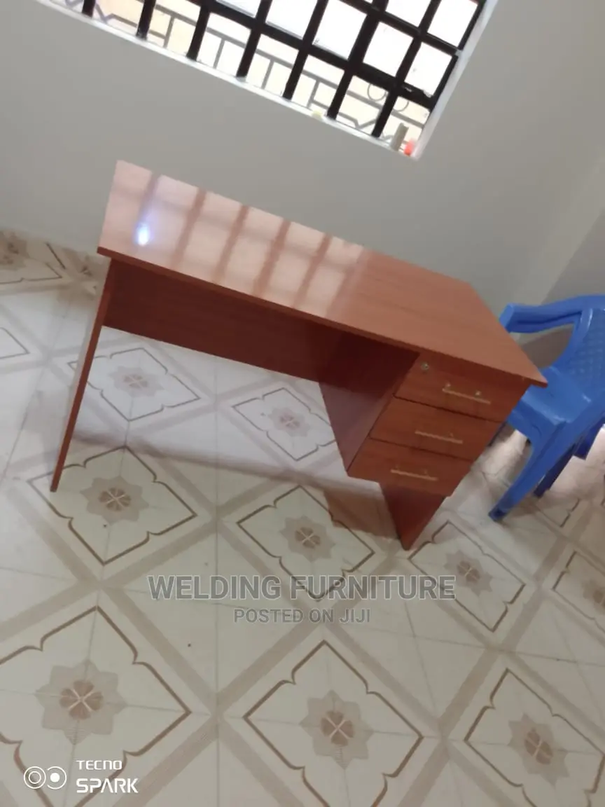Office Desk