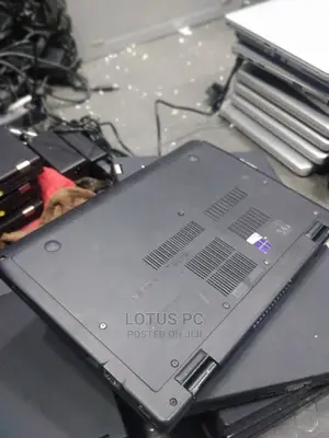 Laptop Lenovo ThinkPad Yoga 4GB Intel Celeron SSD 128GB