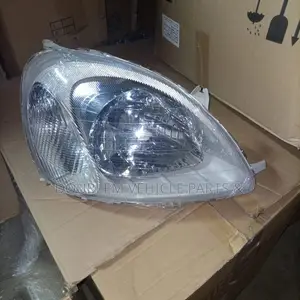 Headlamp Vitz 1999/Old Model