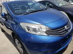 Nissan Note 2015 Green