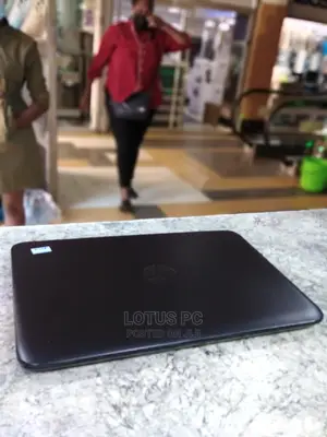 Laptop HP Stream Laptop 4GB Intel Celeron SSD 60GB