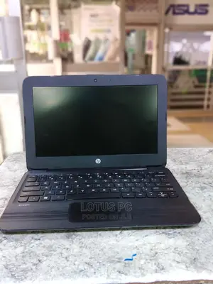 Laptop HP Stream Laptop 4GB Intel Celeron SSD 60GB