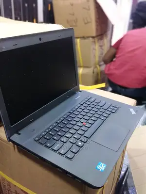 Laptop Lenovo ThinkPad S431 4GB Intel Core I3 HDD 500GB