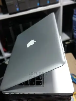 Laptop Apple MacBook Pro 2012 4GB Intel Core I5 HDD 500GB