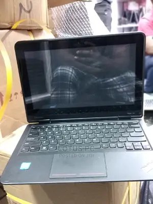 Laptop Lenovo ThinkPad Yoga 4GB Intel Celeron SSD 128GB