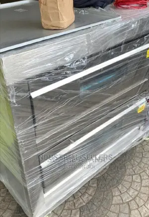 Efficient 2 Deck 4 Trays Oven