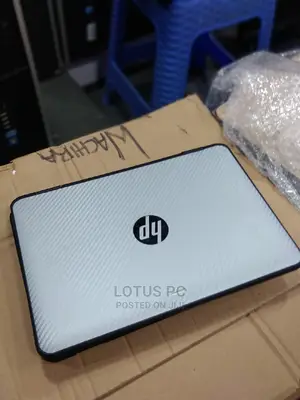Laptop HP X360 310 G2 4GB Intel Celeron SSD 128GB