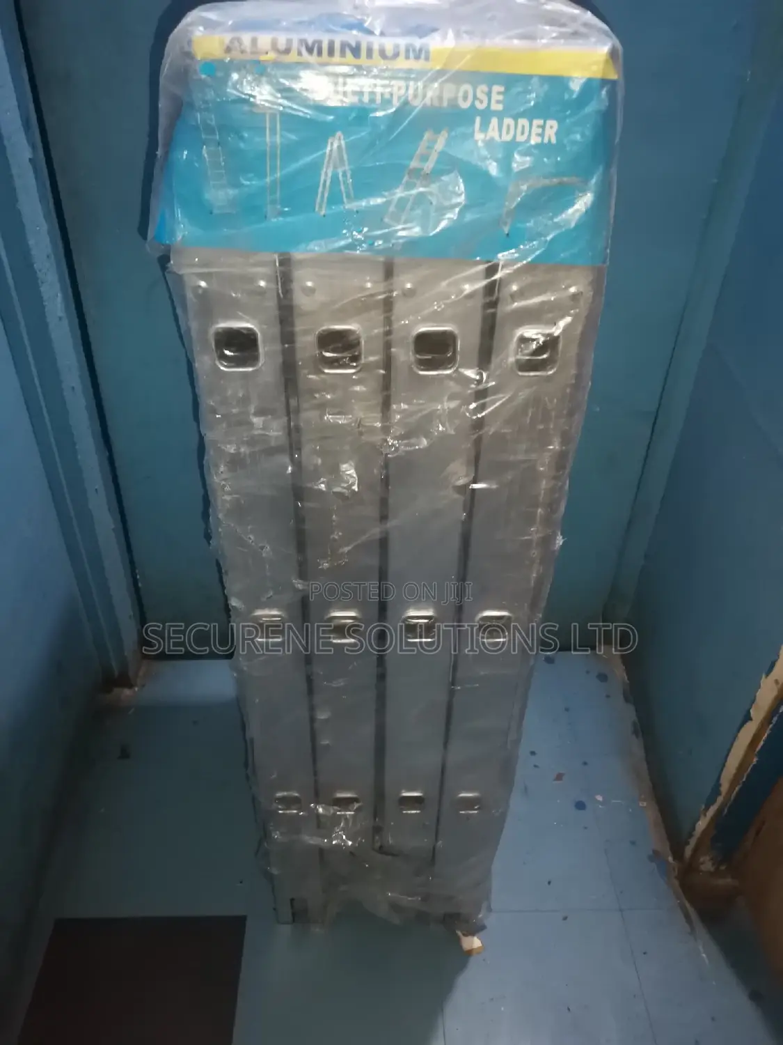 3.9 Meters Aluminium Multipurpose Ladder