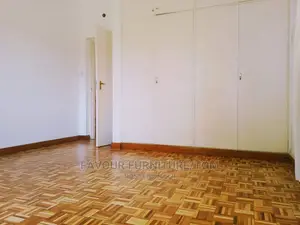 Wooden Floor Sanding Expert at a Reasonable Price