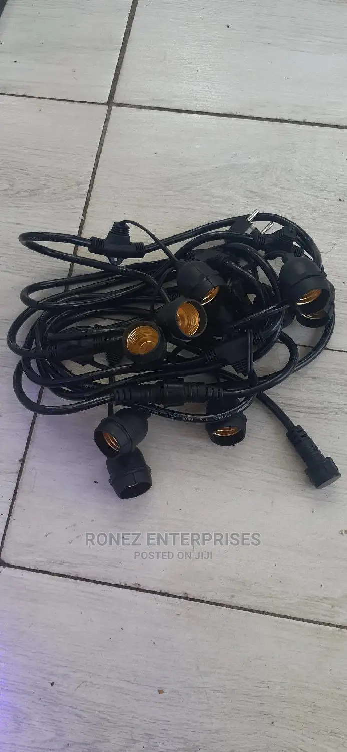 String Lights, 5mtrs for 10 Bulbs.