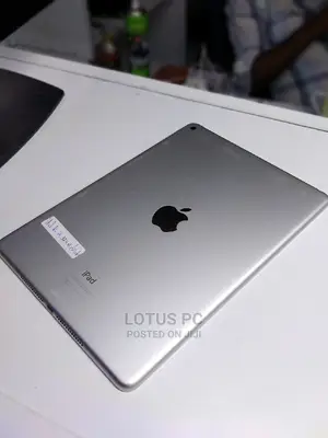 Apple iPad Air 32 GB Silver