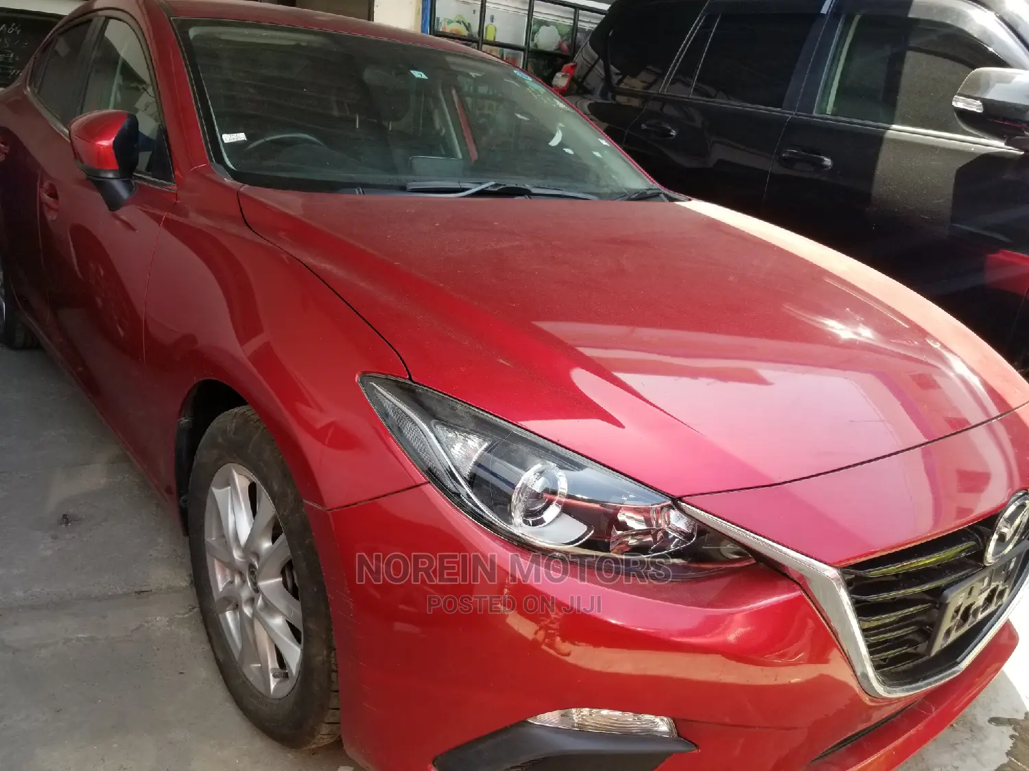 Mazda Axela 2015 Red