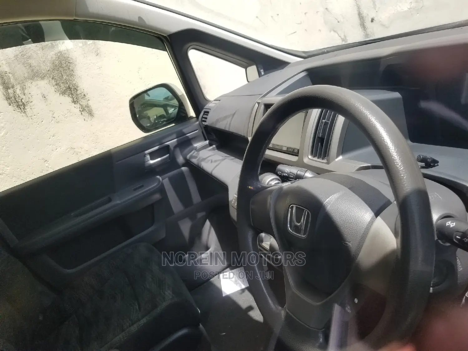 Honda Stepwgn 2015 Silver