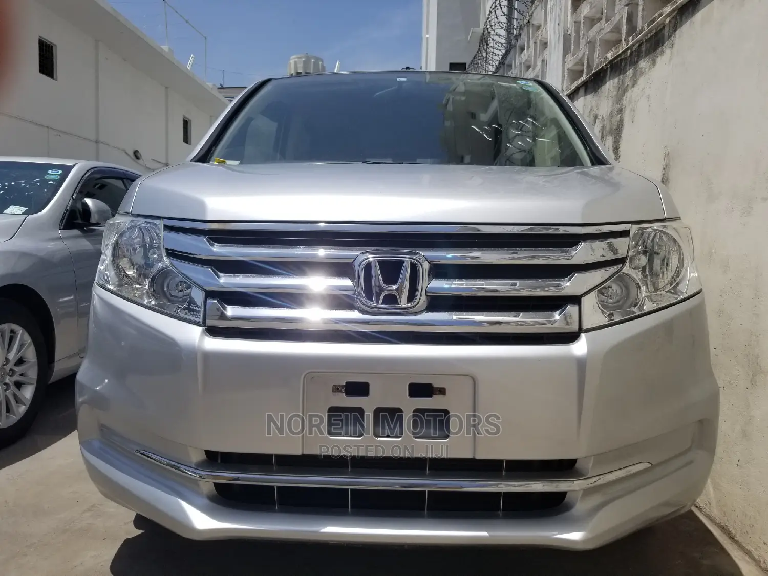 Honda Stepwgn 2015 Silver