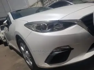 Mazda Axela SV Premium 2014 Pearl