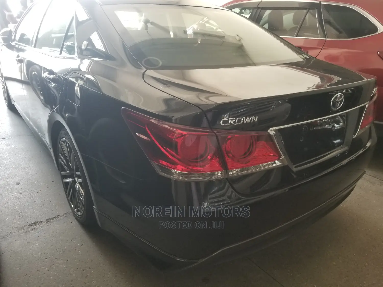 Toyota Crown 2014 Black