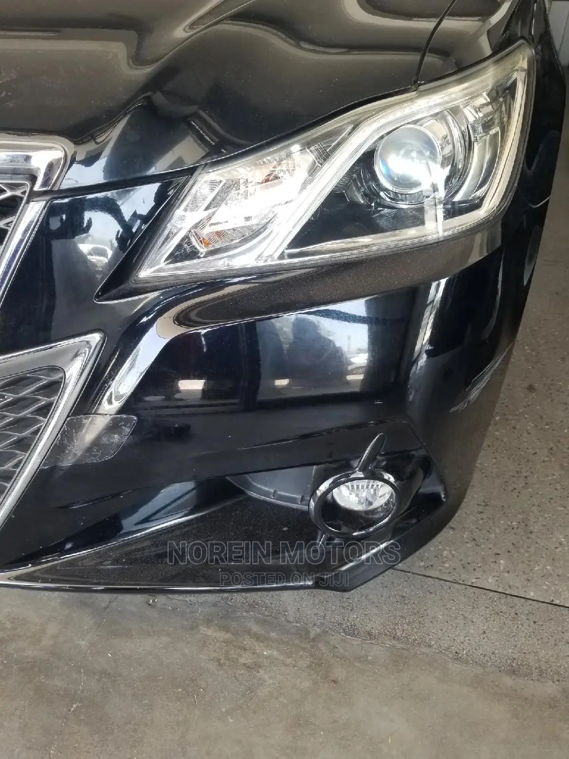 Toyota Crown 2014 Black