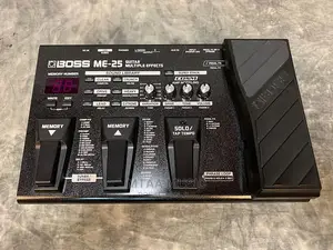 Boss Me-25 Guitar Multiple Effects