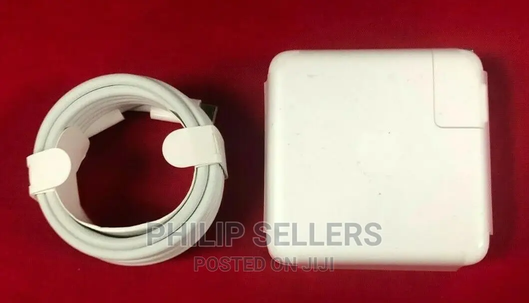 New Original Apple Macbook PRO 61W Usb-C Power