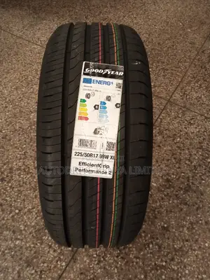 225/50r17 Goodyear Tyre