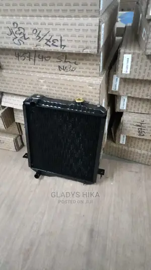 Isuzu 4.3 Radiator