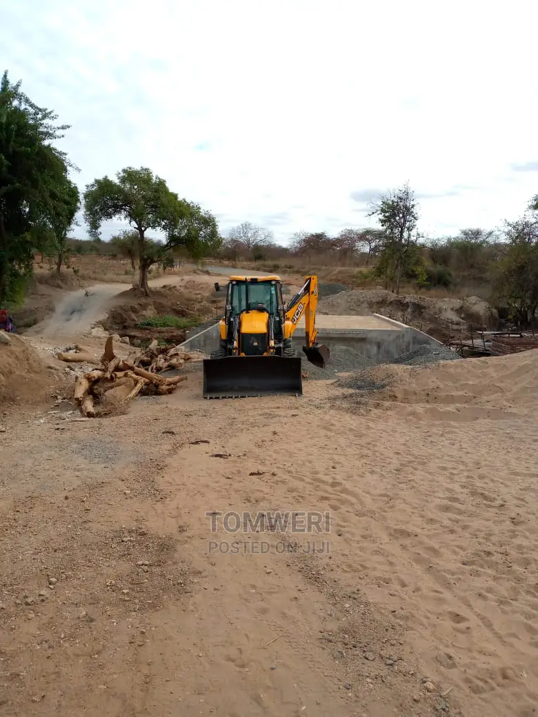 Backhoe for Hire