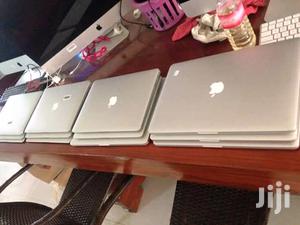 Laptop Apple MacBook Pro 4GB Intel Core i5 HDD 500GB