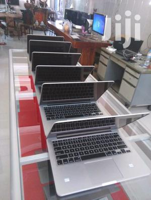 Laptop Apple MacBook Pro 4GB Intel Core i5 HDD 500GB