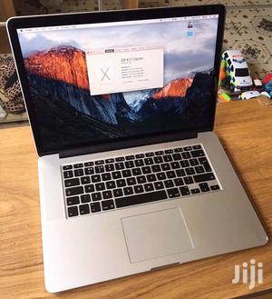 Laptop Apple MacBook Pro 4GB Intel Core i5 HDD 500GB